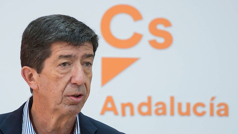 El candidato de Ciudadanos a la Presidencia de la Junta de Andalucía, Juan Marín, durante la rueda de prensa para valorar en debate electoral en RTVE