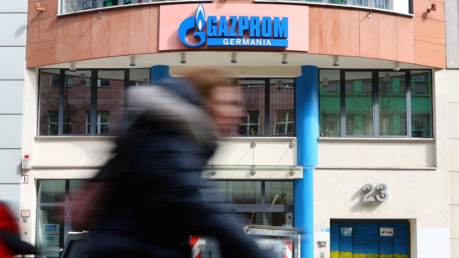 Imagen de archivo: sede de la filial de Gazprom en Alemania. REUTERS/Fabrizio Bensch