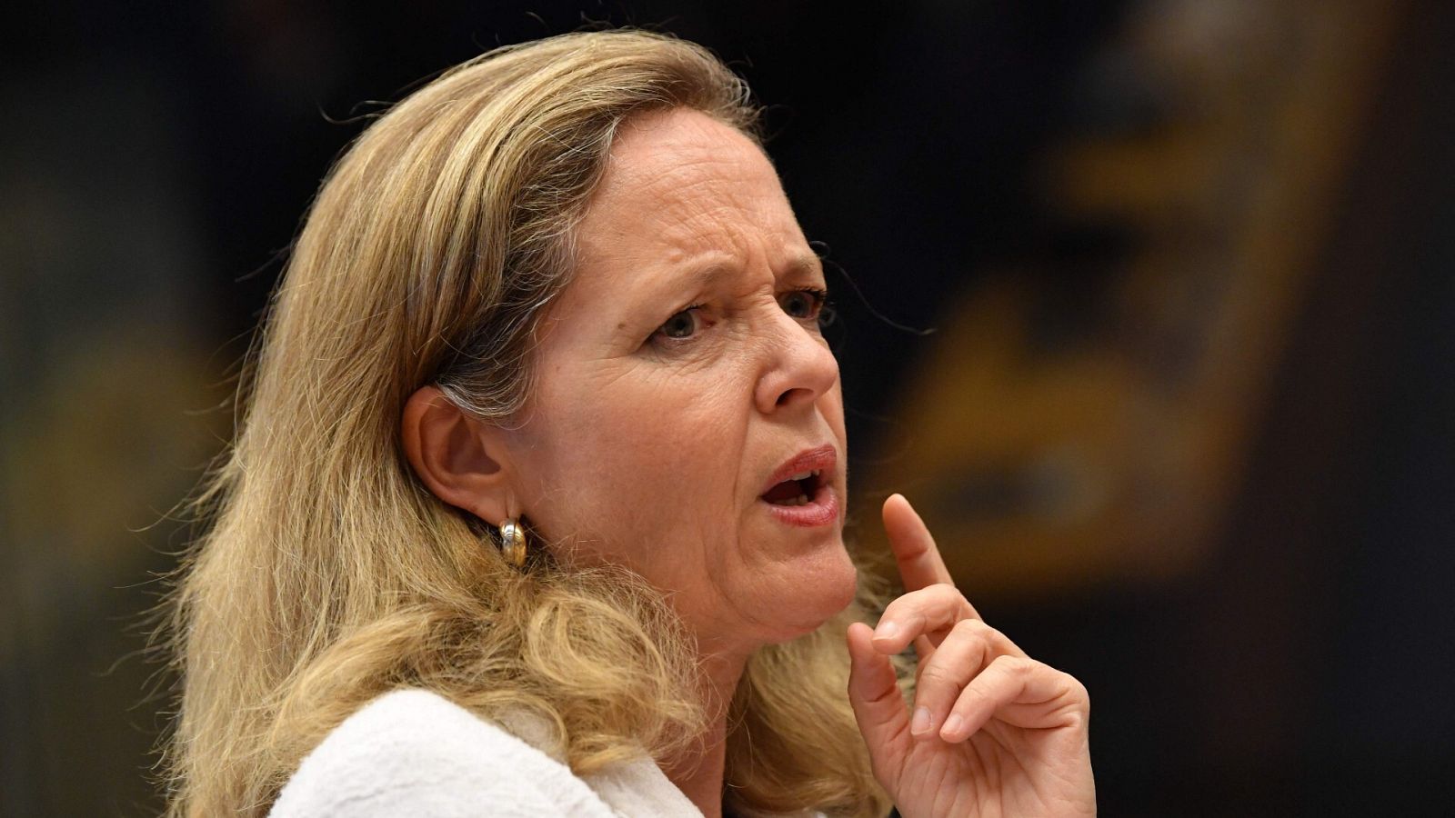  Calviño reconoce un escenario de "inflación más alta durante más tiempo" a nivel internacional