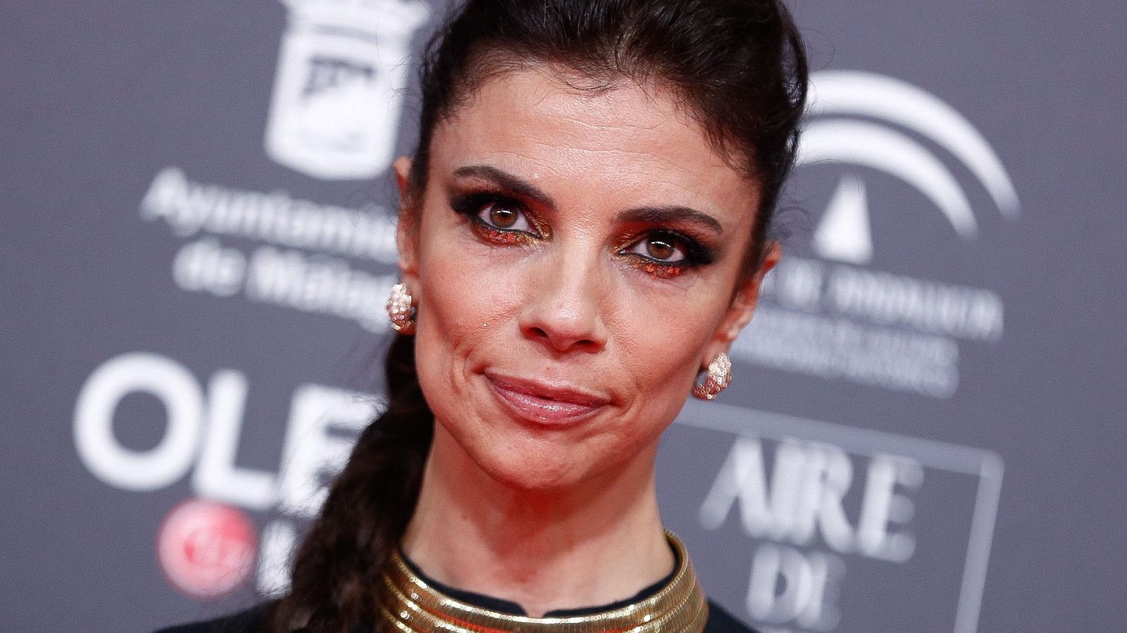 Maribel Verdú sería la madre ficticia de Ezra Miller en 'The Flash'