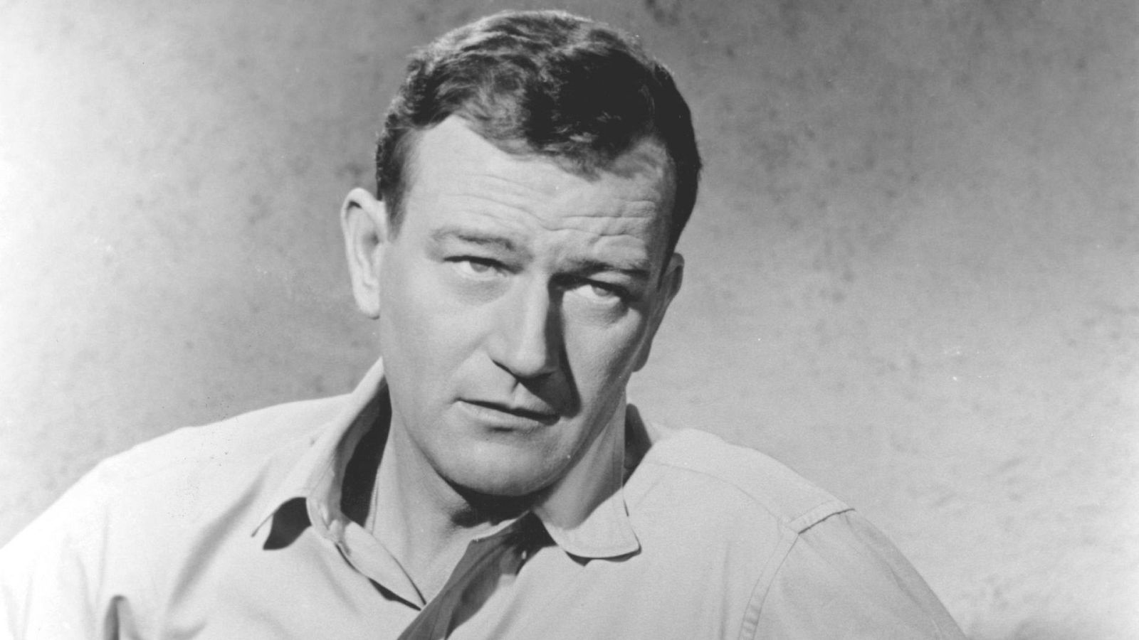  El actor John Wayne, conocido por sus películas sobre el Salvaje Oeste, estuvo casado hasta en tres ocasiones.