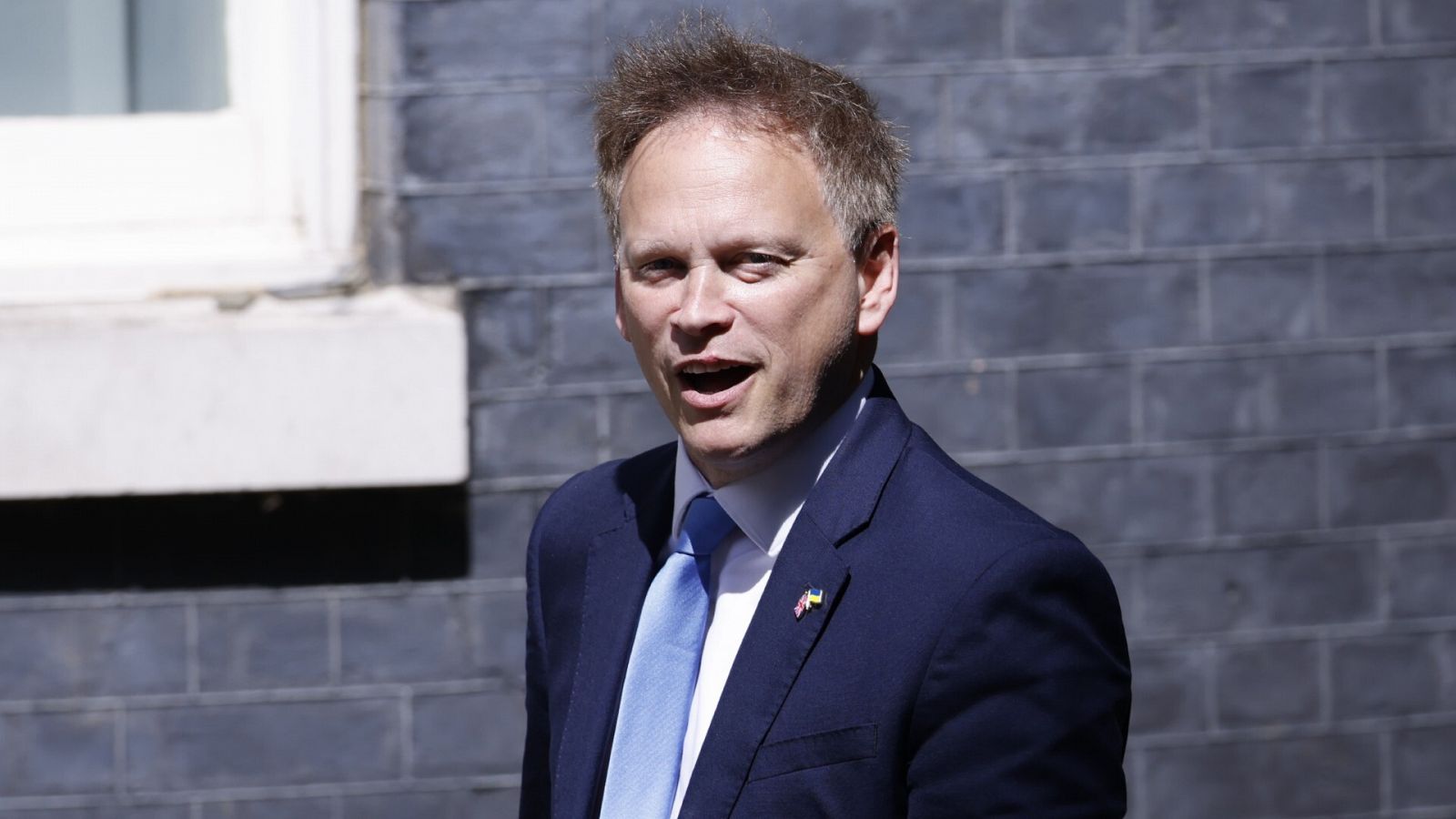 El ministro británico de Transportes, Grant Shapps, a su llegada al 10 de Downing Street.