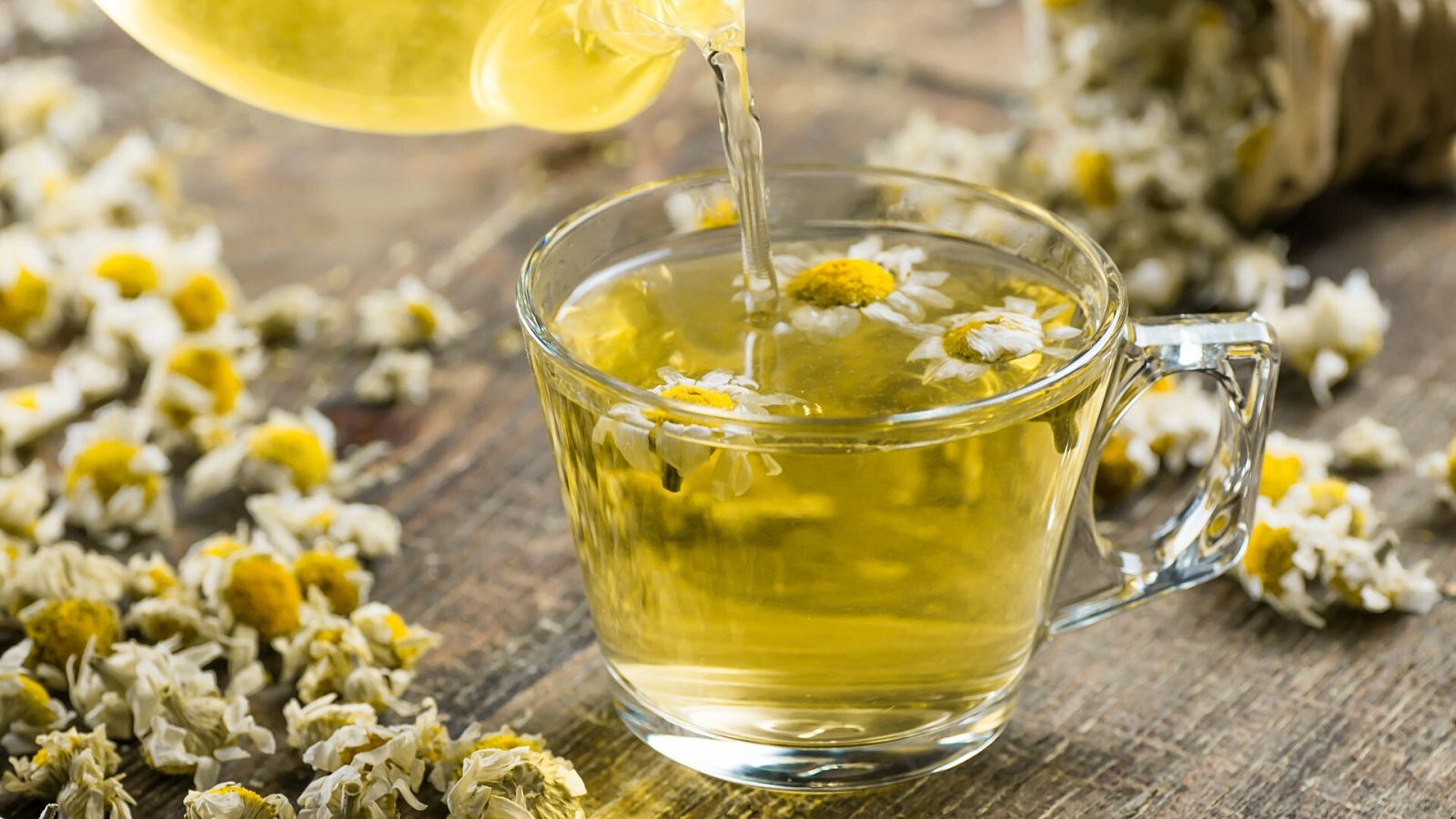 Infusión de manzanilla: propiedades, beneficios y