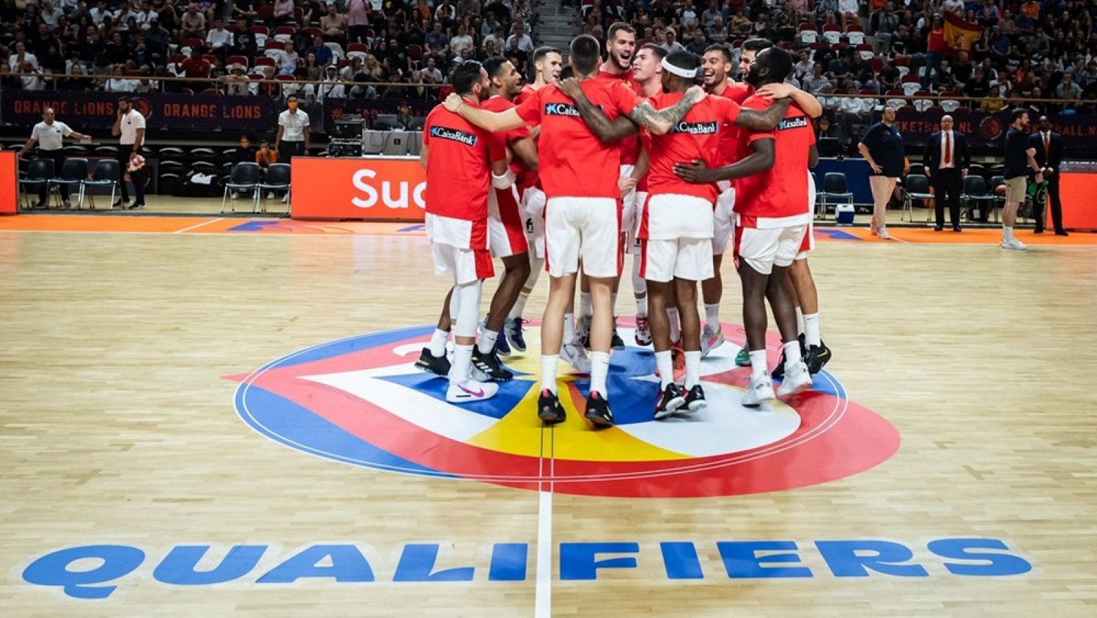 Los jugadores de la Selección española de baloncesto en su partido ante Países Bajos.