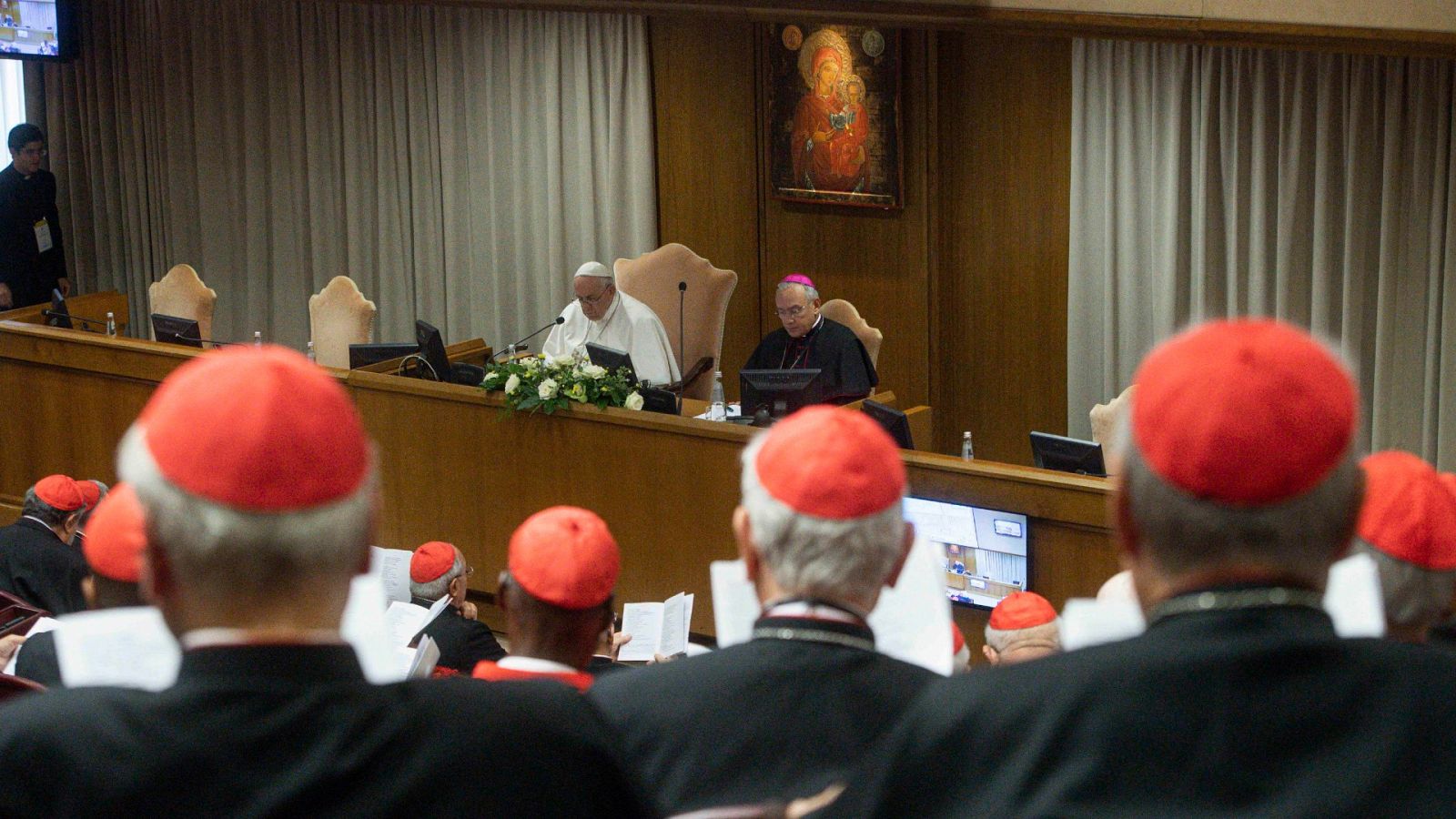 Papa y cardenales