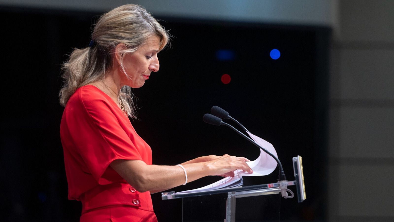 Díaz insiste en su propuesta de limitar el precio de alimentos básicos, mientras parte del sector primario opta por bajar el IVA