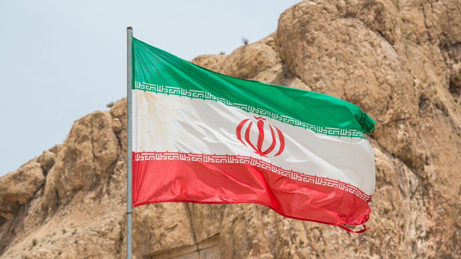 Una bandera de Irán en una imagen de archivo