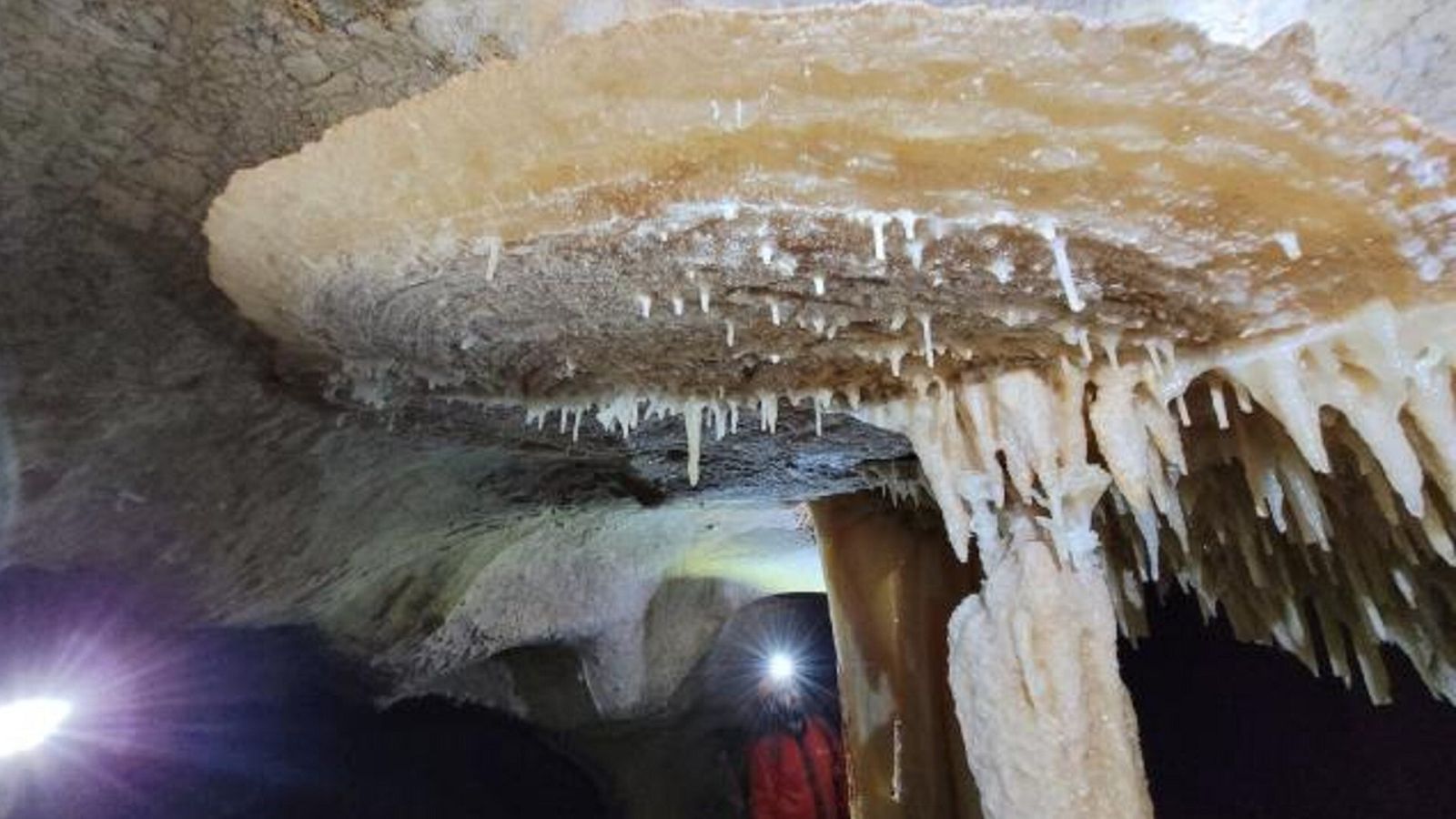 Cueva de las Estegamitas (La Araña, Málaga)