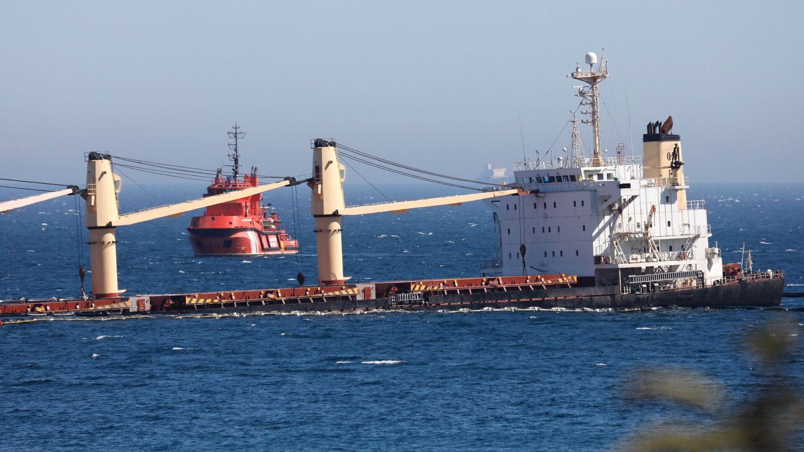 Imagen del naufragio del buque OS 35