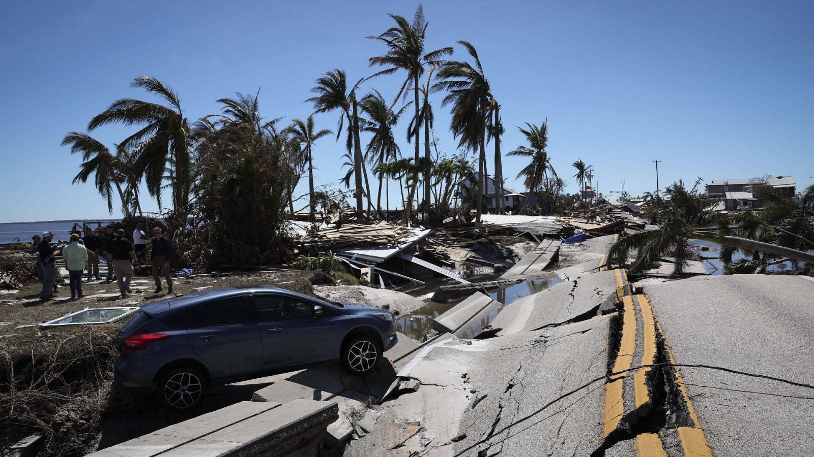 El paso del huracán causó graves daños en Matlacha, Florida.