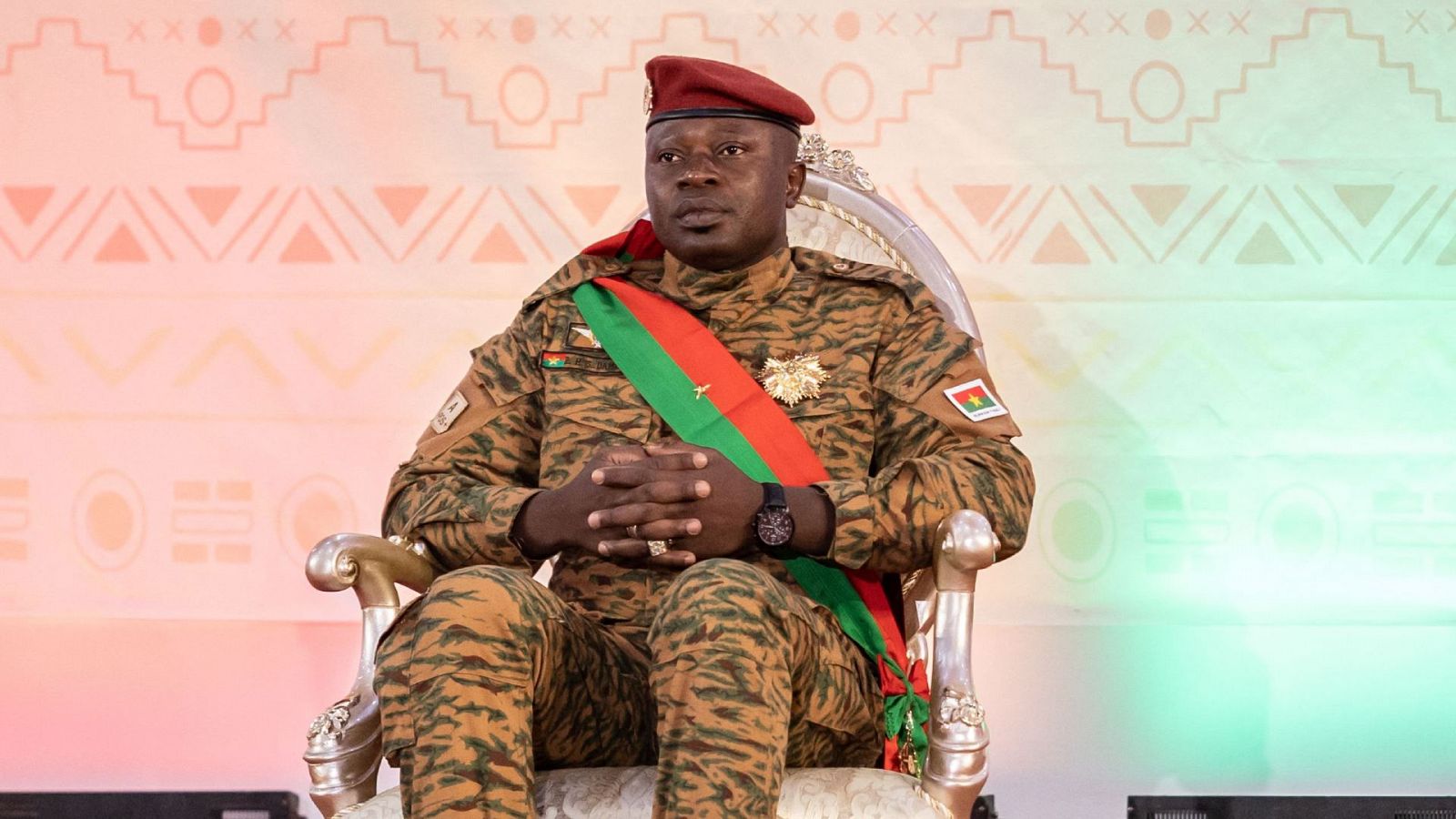 Imagen de archivo del teniente coronel Paul-Henri Sandaogo Damiba, el depuesto presidente de Burkina Faso