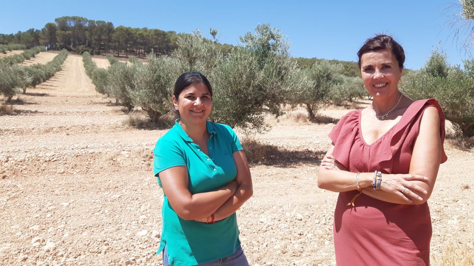 Conchi Prieto, gerente de Aceite FDH, y Yolanda Martínez, vicepresidenta AFAMMER Castilla-La Mancha