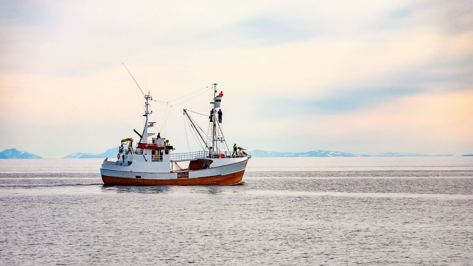 Bruselas excluye del veto a la pesca de fondo a 41 de los 87 caladeros del Océano Atlántico