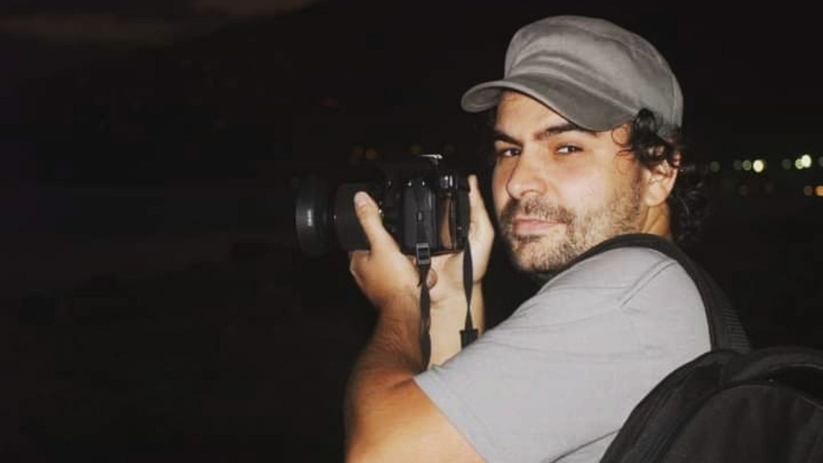  El periodista presenta su libro 'Venezuela, crónicas de Ángel Sastre' 