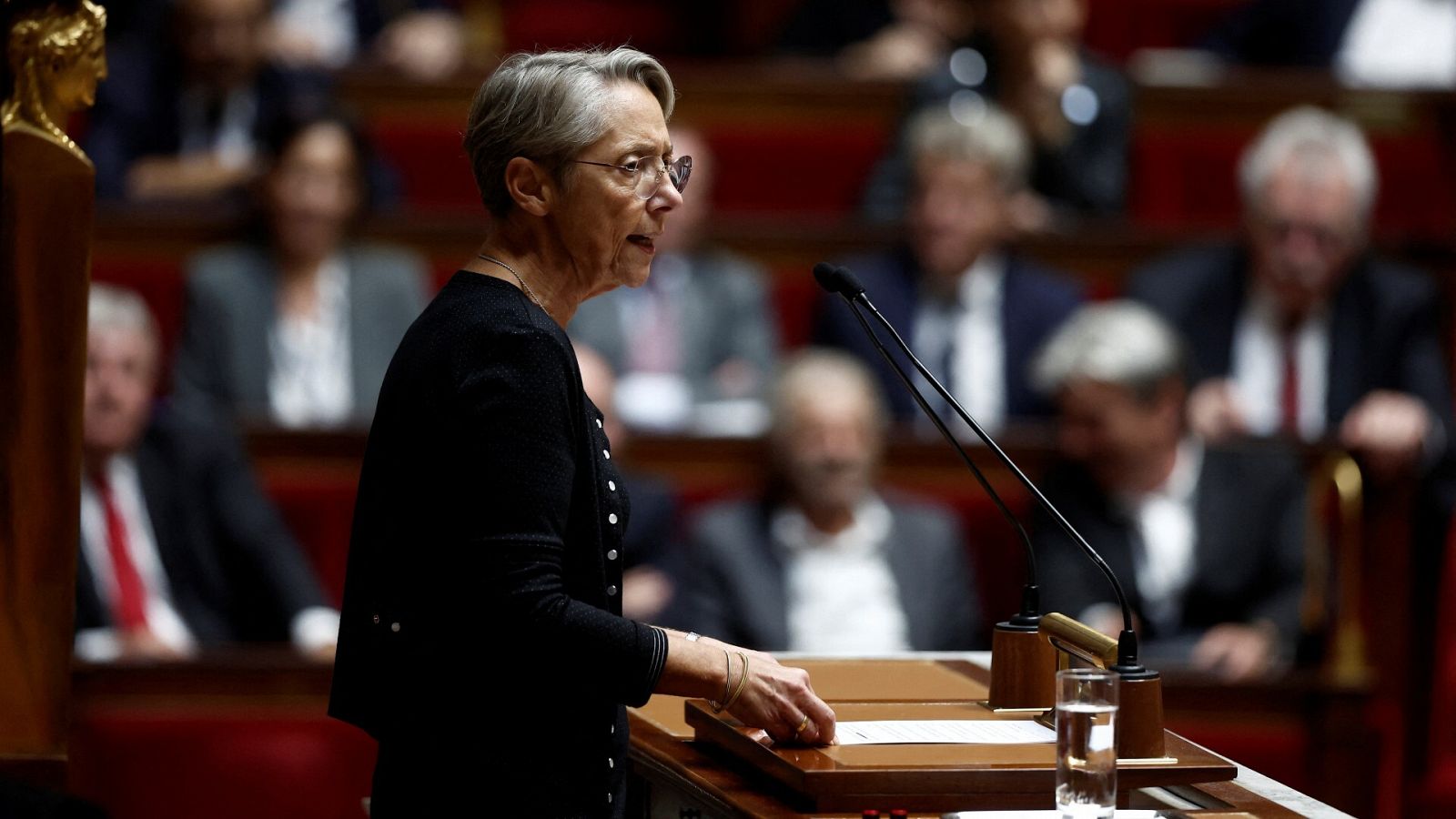 La primera ministra francesa, Elisabeth Borne, durante el discurso en la Asamblea