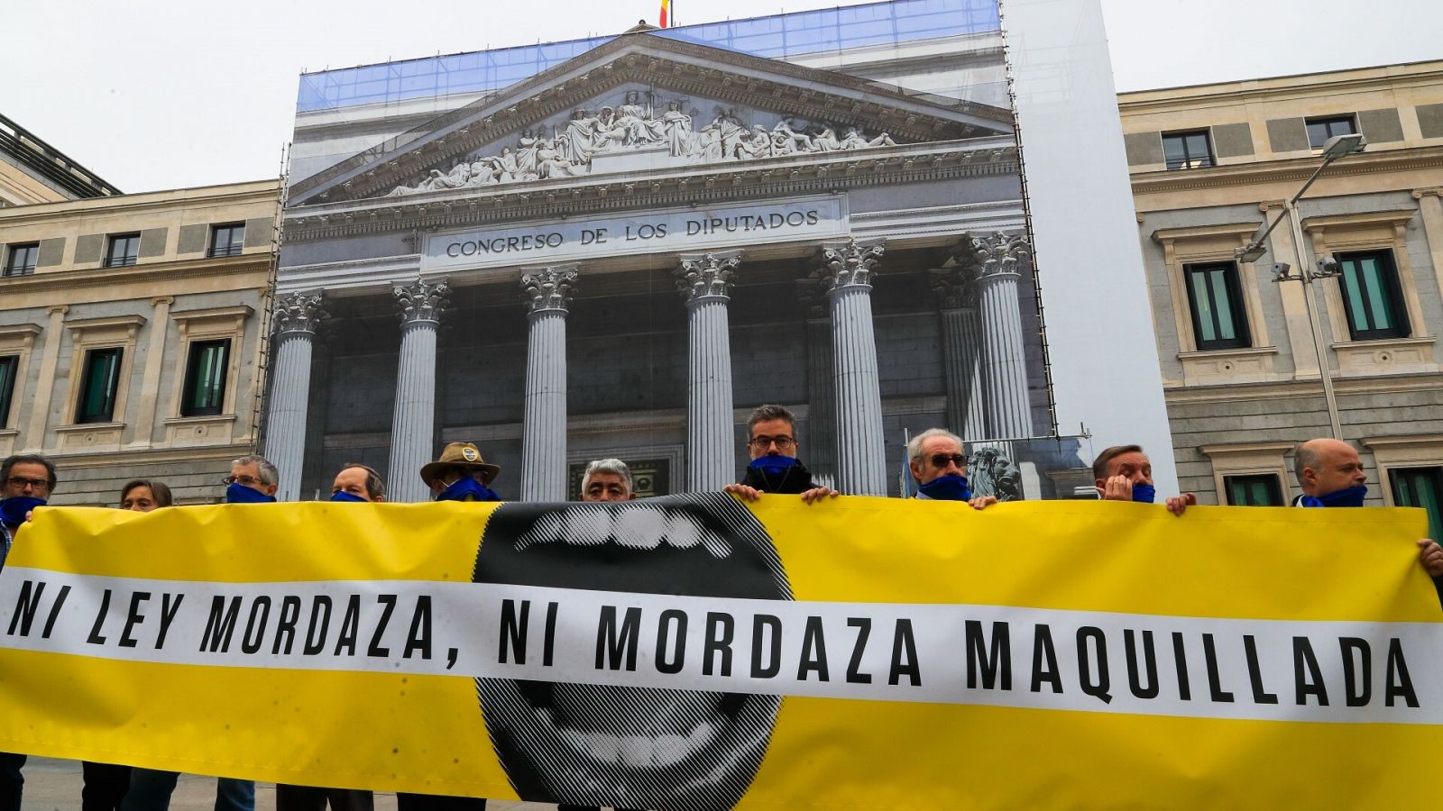 Diez organizaciones exigen ante el Congreso la derogación de la 'ley mordaza'