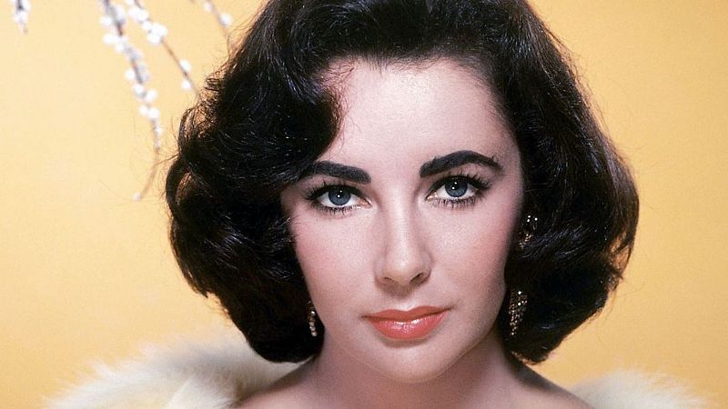 Elizabeth Taylor, la actriz de la mirada violeta