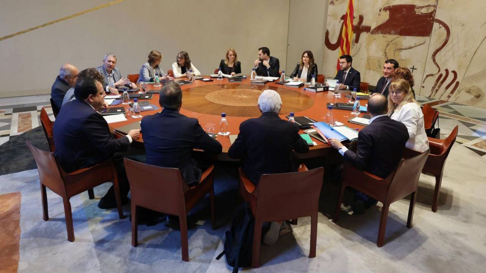 Consell executiu extraordinari pel català