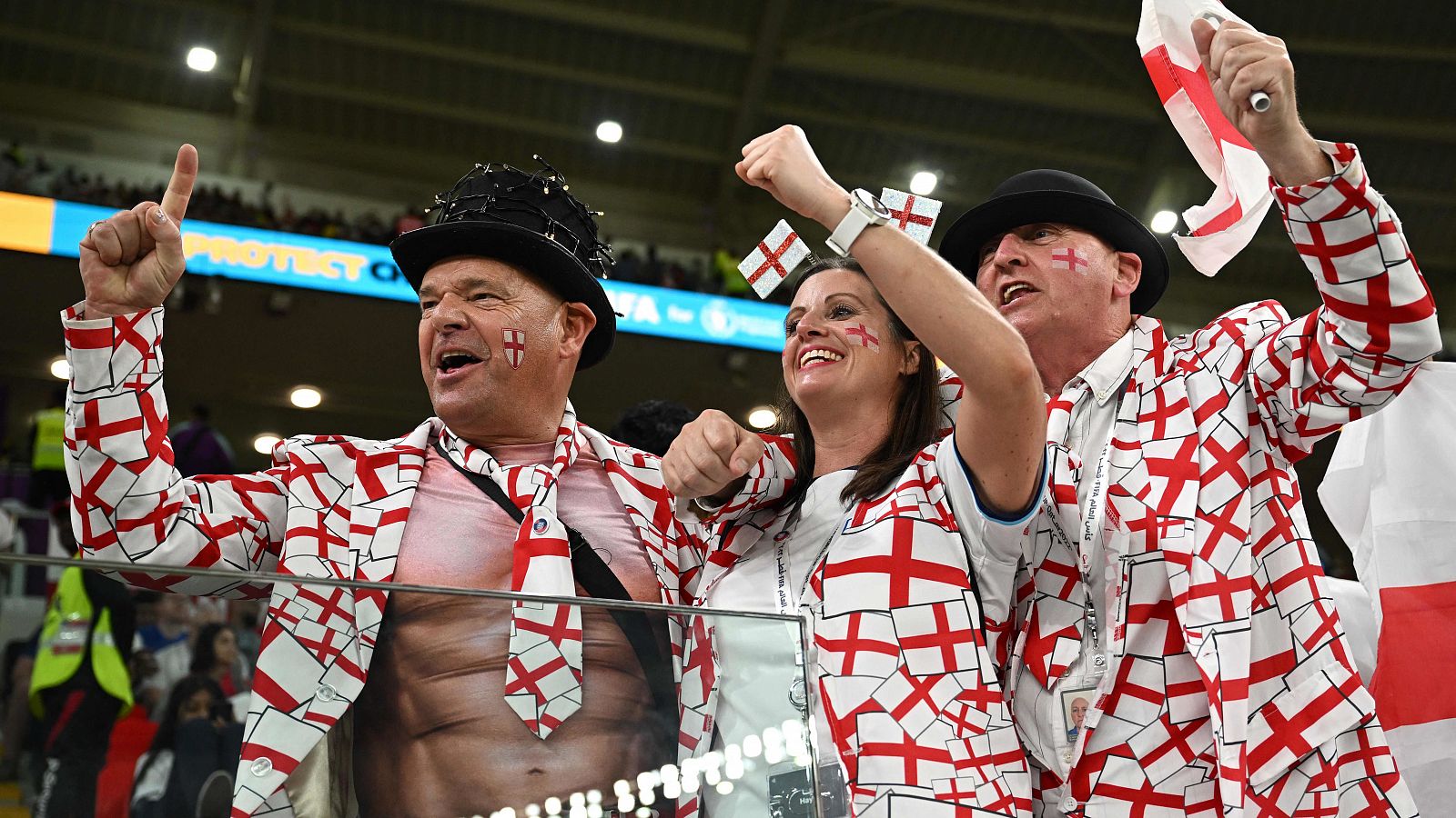 Aficionados ingleses en el partido contra Gales.