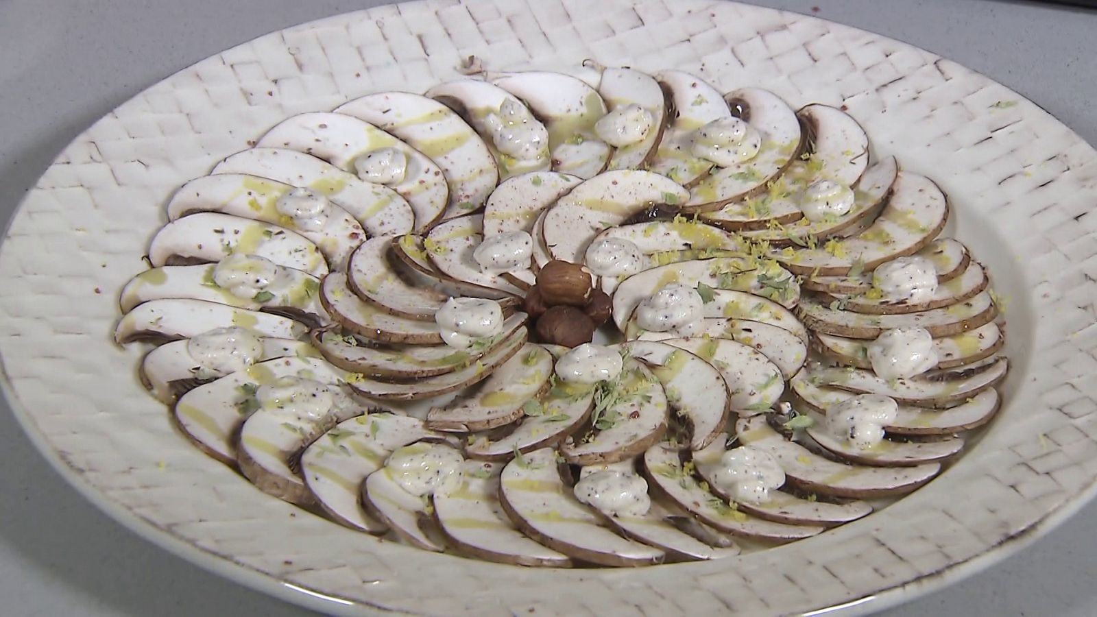 Recetas de Navidad | Carpaccio de champiñón portobello