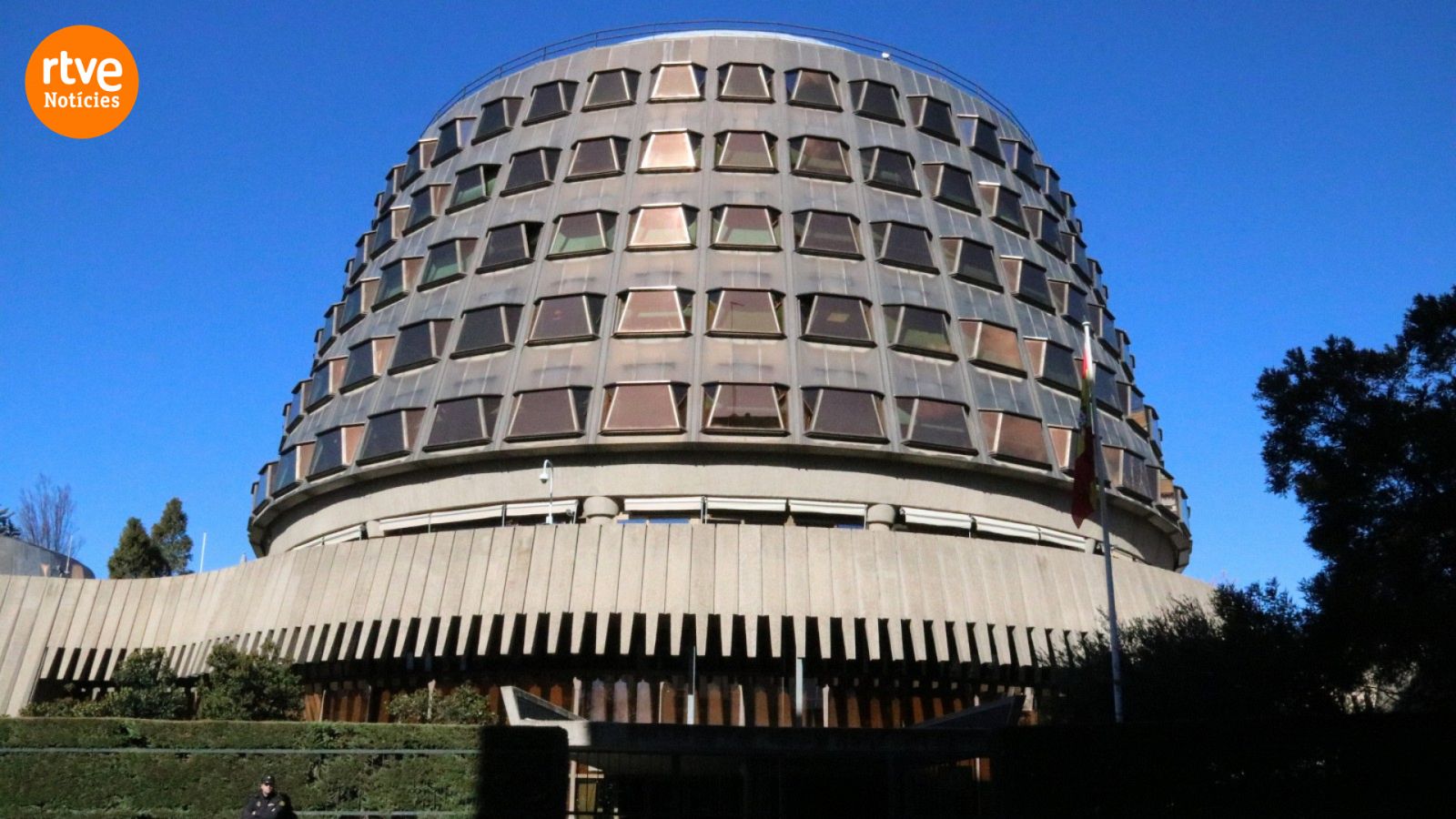 El Constitucional accepta el recurs del PP i paralitza la votació al Senat de la reforma judicial del Govern