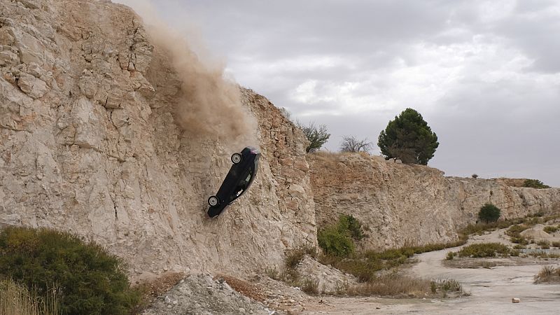 Making of: Así se grabó la muerte de Vega en 'Servir y proteger'