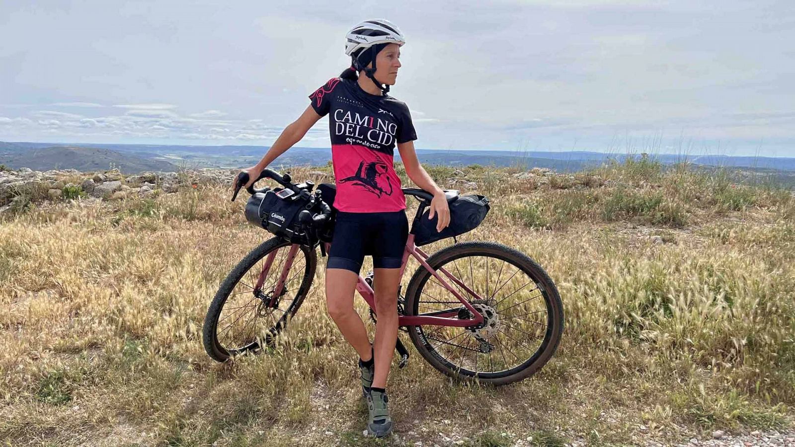 Ainara Hernando, escritora y periodista muy vinculada al mundo del ciclismo