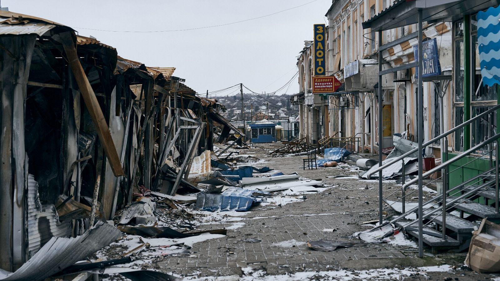 Imagen de los destrozos en una calle de Bajmut