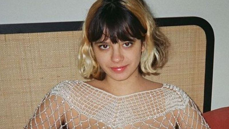 Belén Barenys, prima y corista de Rigoberta Bandini