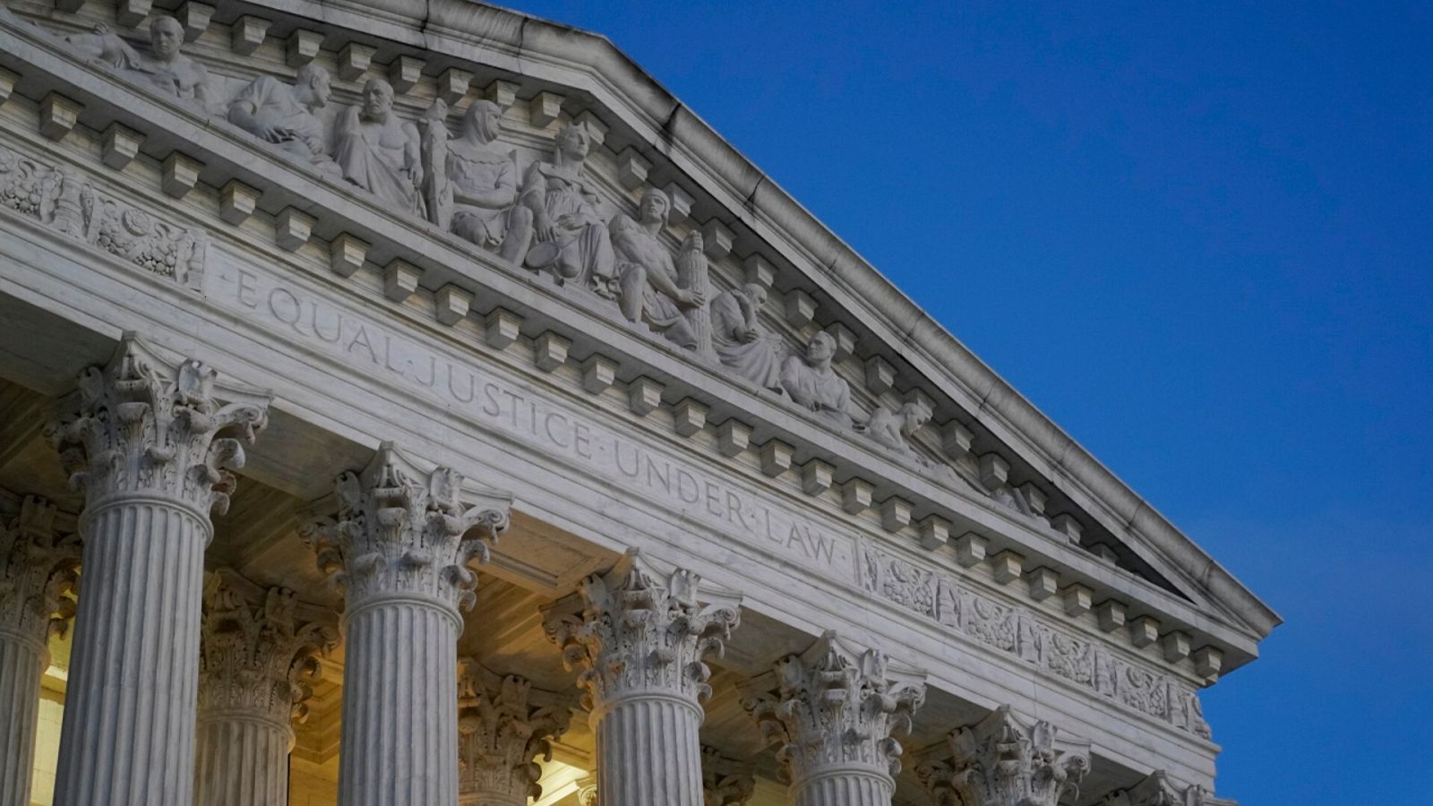 Imagen de archivo de la fachada del Tribunal Supremo de Estados Unidos en Washington.