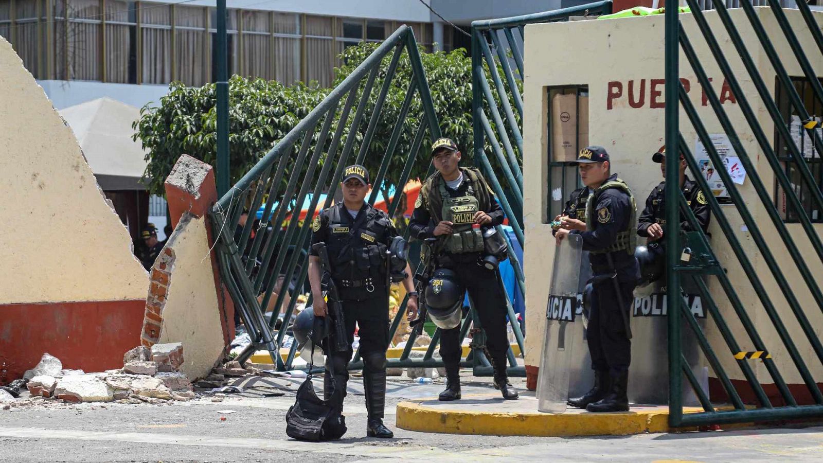 Imagen de archivo de la Policía Nacional de Perú en Universidad Nacional Mayor de San Marcos, en Lima, Perú.