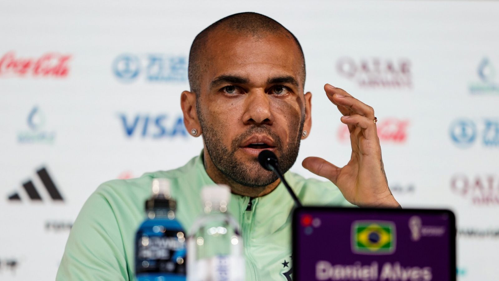 El futbolista Dani Alves está en prisión preventiva por una presunta agresión sexual