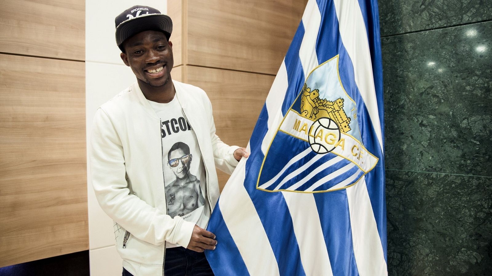 Christian Atsu, durante su presentación con el Málaga CF