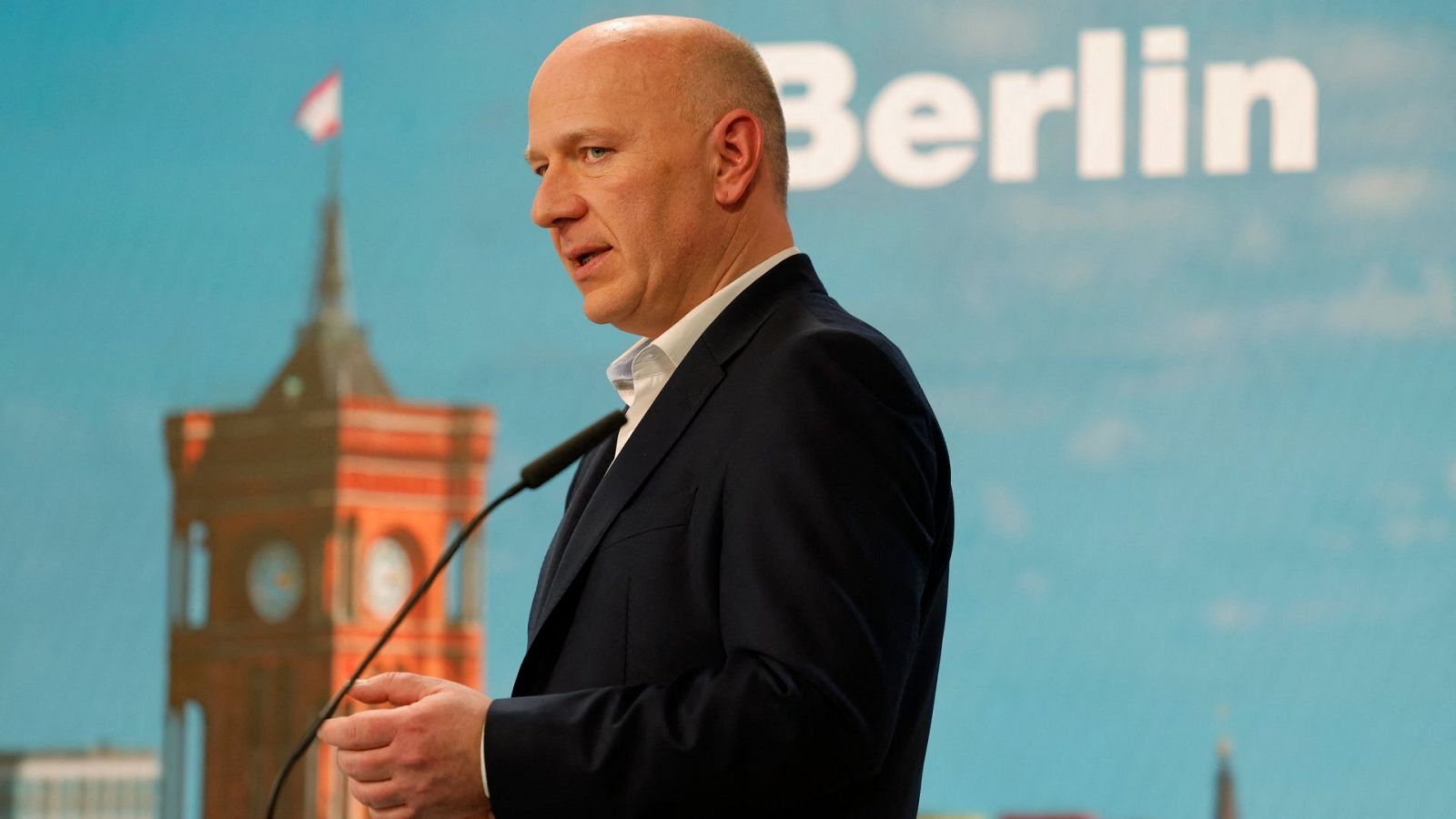 El líder de la CDU en Berlín, Kay Wegner, participa en un debate televisado tras las elecciones de este domingo.