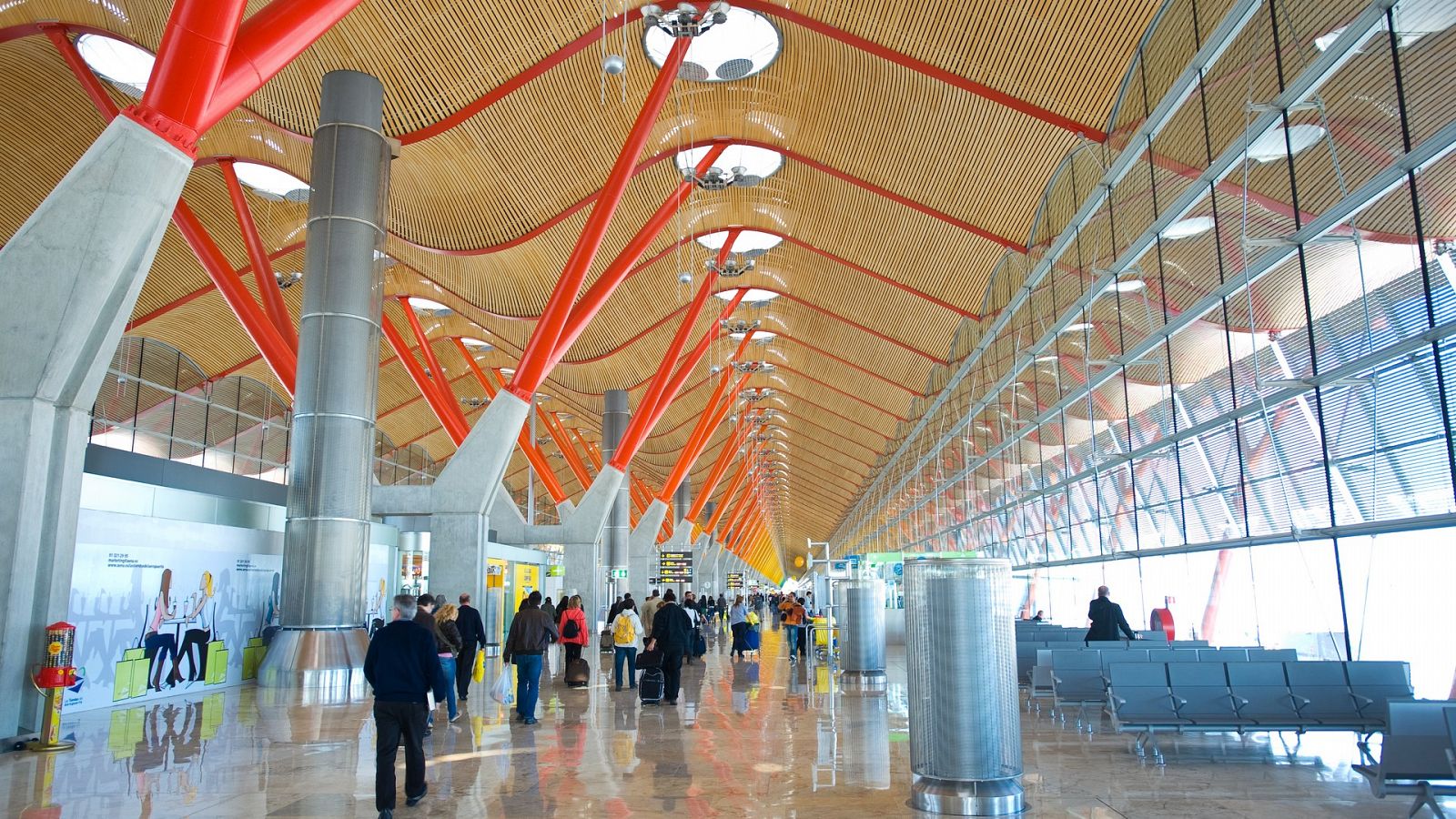 Más de 4,4 millones de viajeros pasaron por Barajas en enero