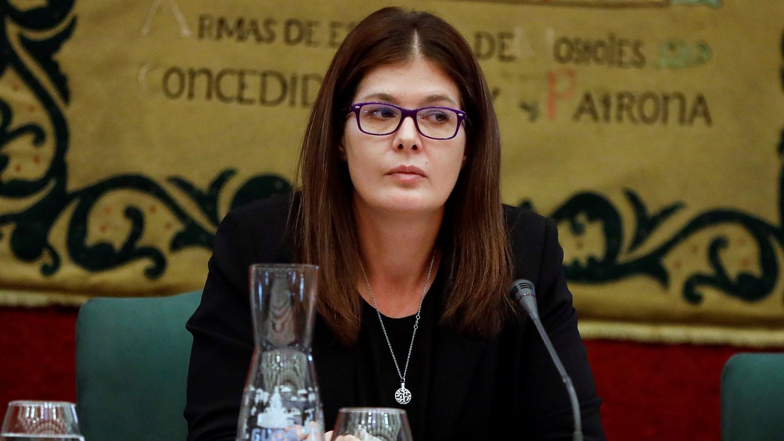 La alcaldesa de Móstoles, Noelia Posse, durante un pleno