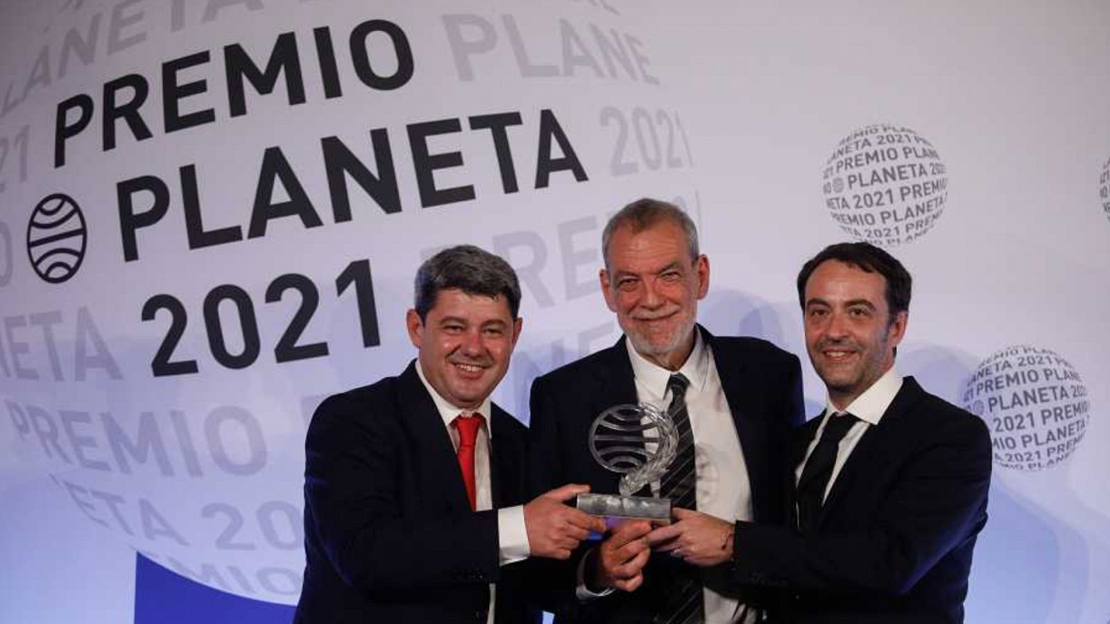 Agustín Martínez, Jorge Díaz y Antonio Mercero son Carmen Mola, cuya identidad se descubrió al recibir el premio Planeta