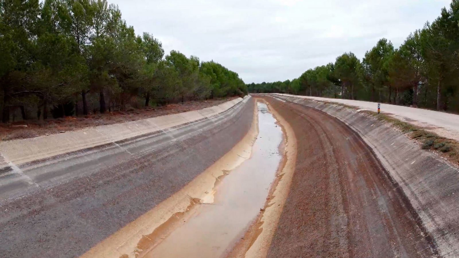 Canal del trasvase Tajo-Segura