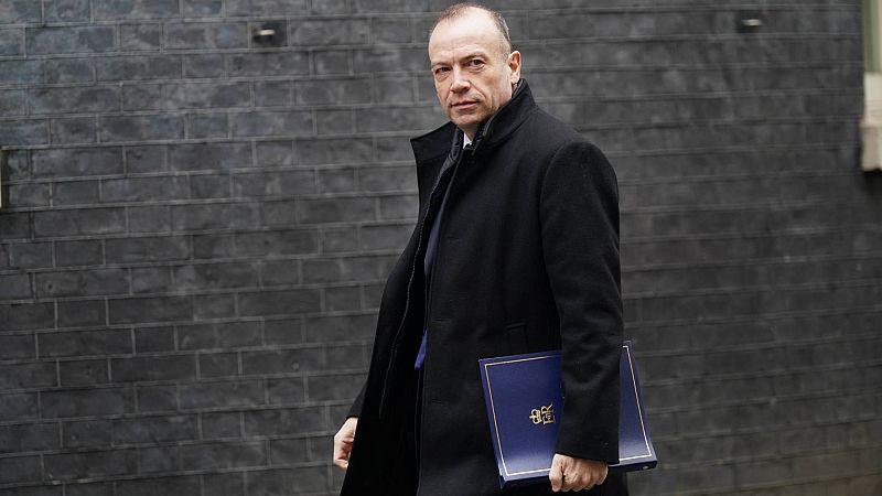 Imagen del Secretario de Irlanda del Norte, Chris Heaton-Harris, acude a la reunión del Gabinete