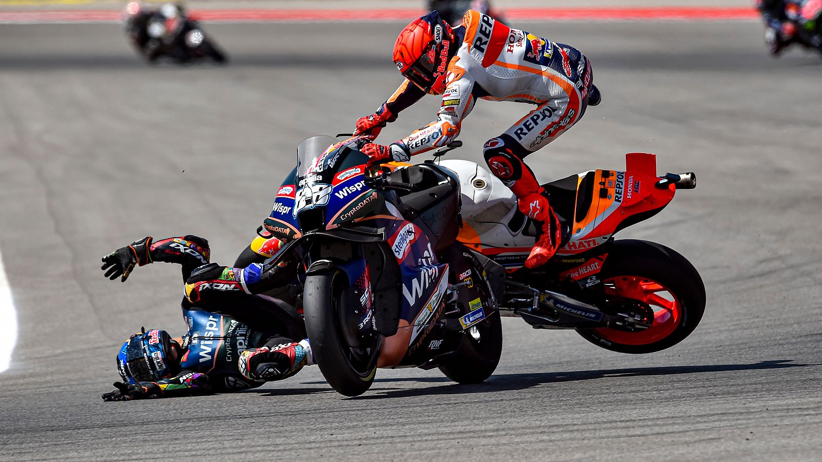 Marc Márquez, en el momento de su incidente en el GP de Portugal.