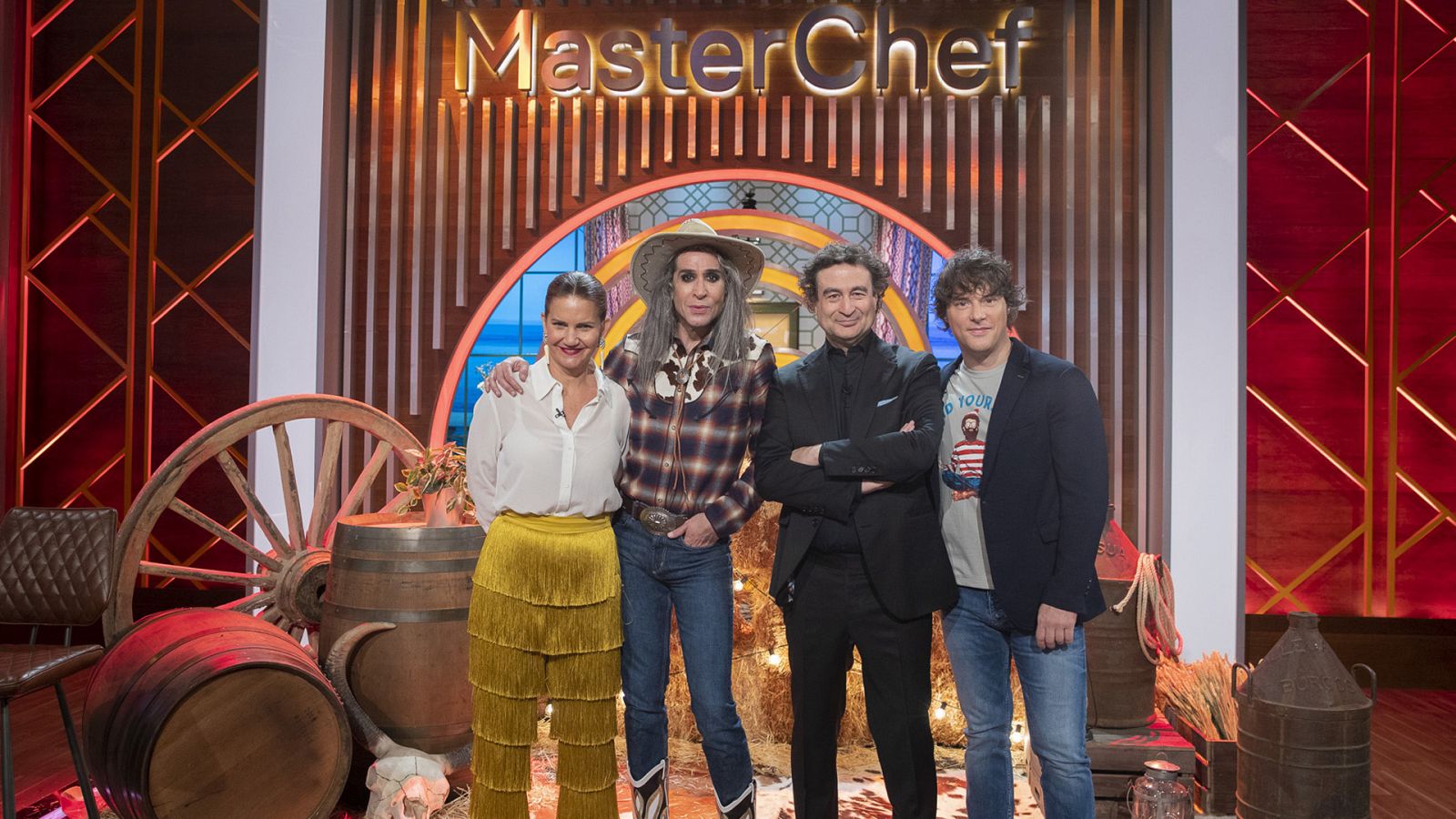 Mario Vaquerizo visita el tercer programa 'MasterChef 11' junto a Isabelle Junot