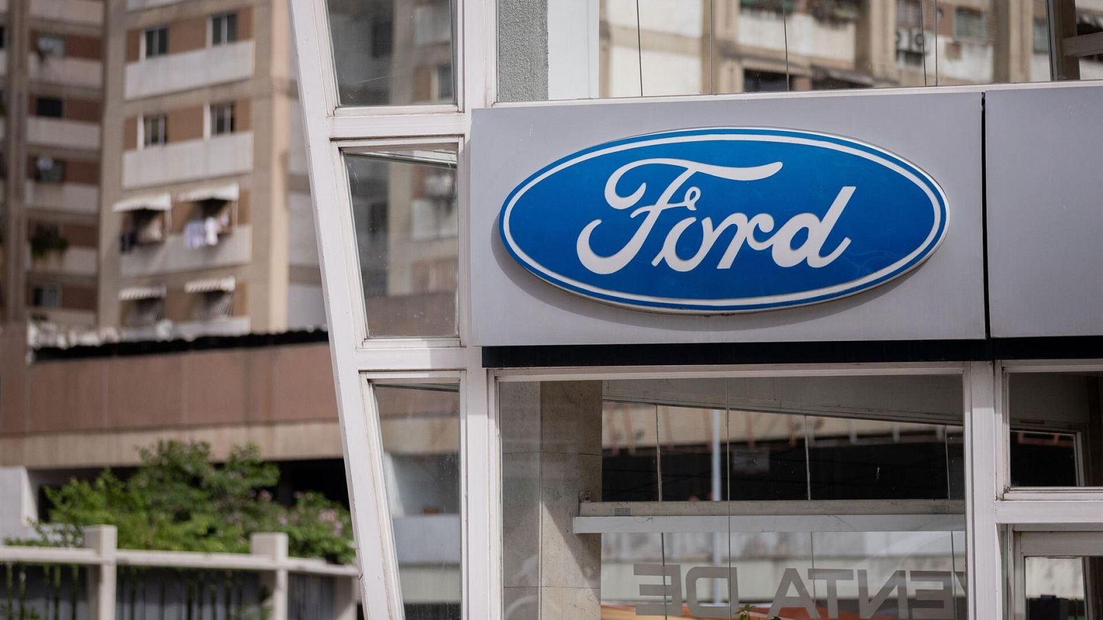 Ford España rebaja la edad de prejubilación a los 55 años en su propuesta para el ERE