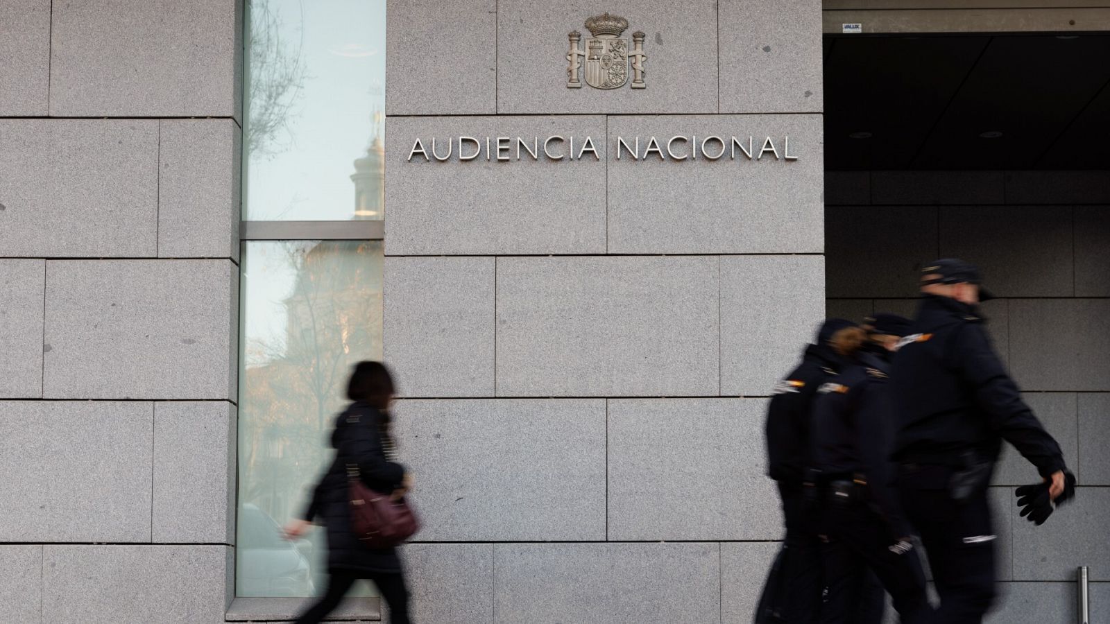 Imagen de la entrada a la Audiencia Nacional