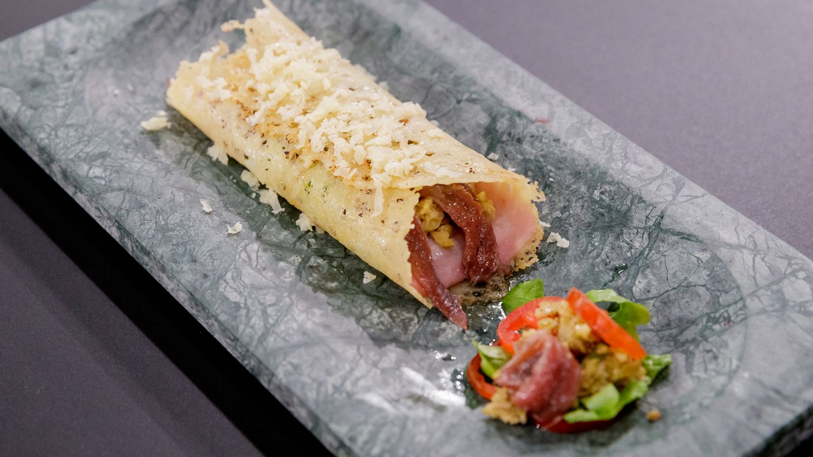 Receta de roll de queso con anchoa de Jotha