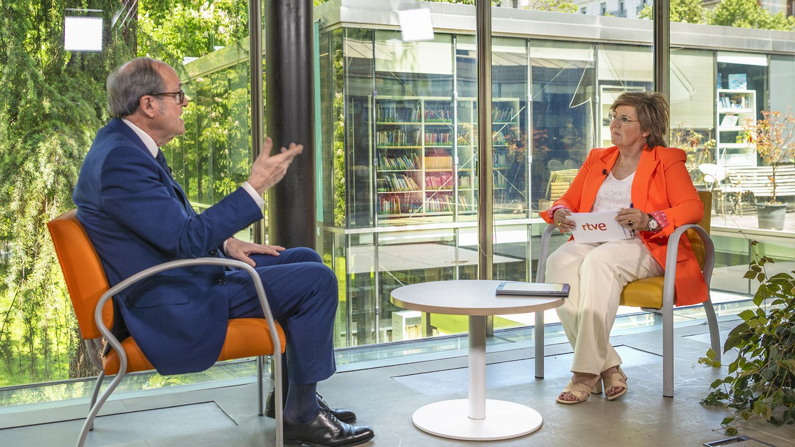  María Escario y Ángel Gabilondo, en el regreso del programa