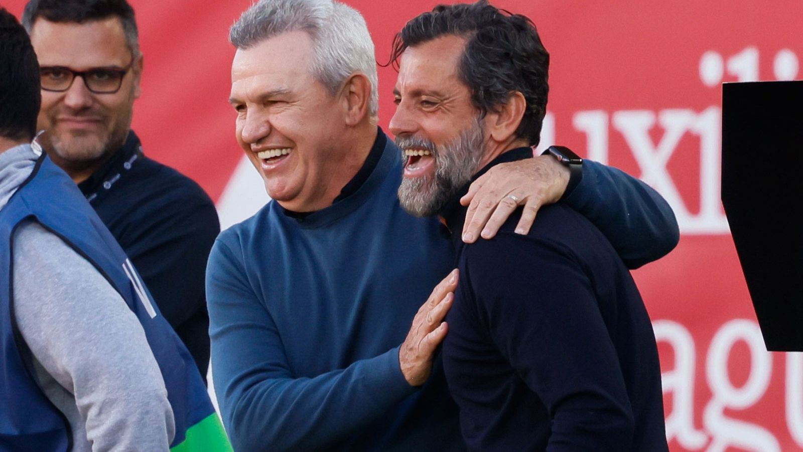 Quique Sánchez Flores con Javier Aguirre