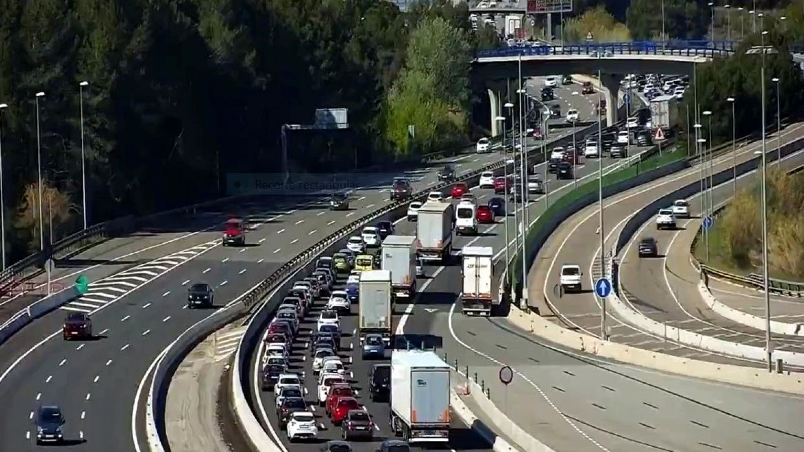 Es preveuen grans retencions per aquest cap de setmana a autopistes i carreteres