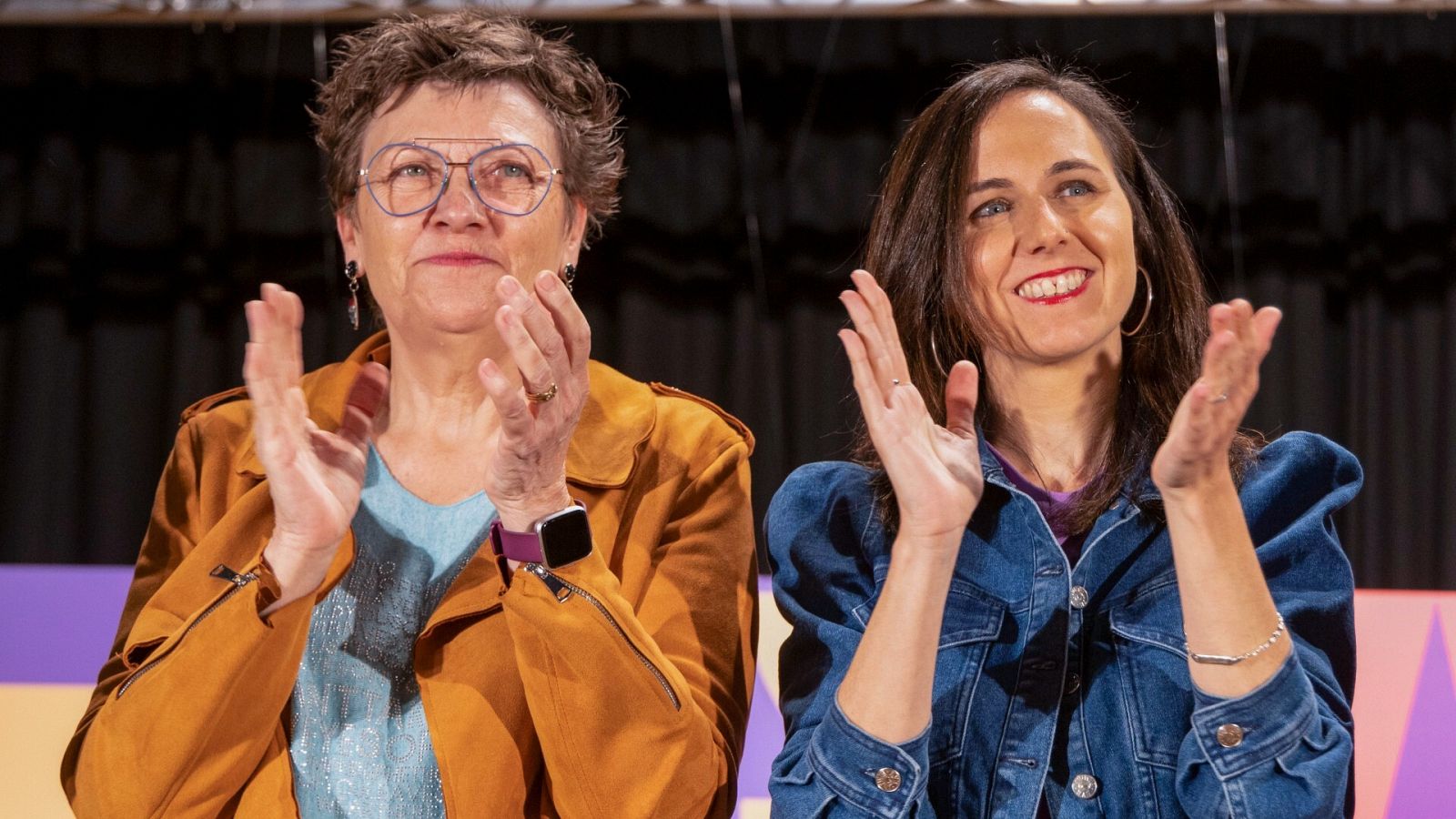 Ione Belarra (derecha), junto a la candidata de UP al Govern balear, Antònia Jover