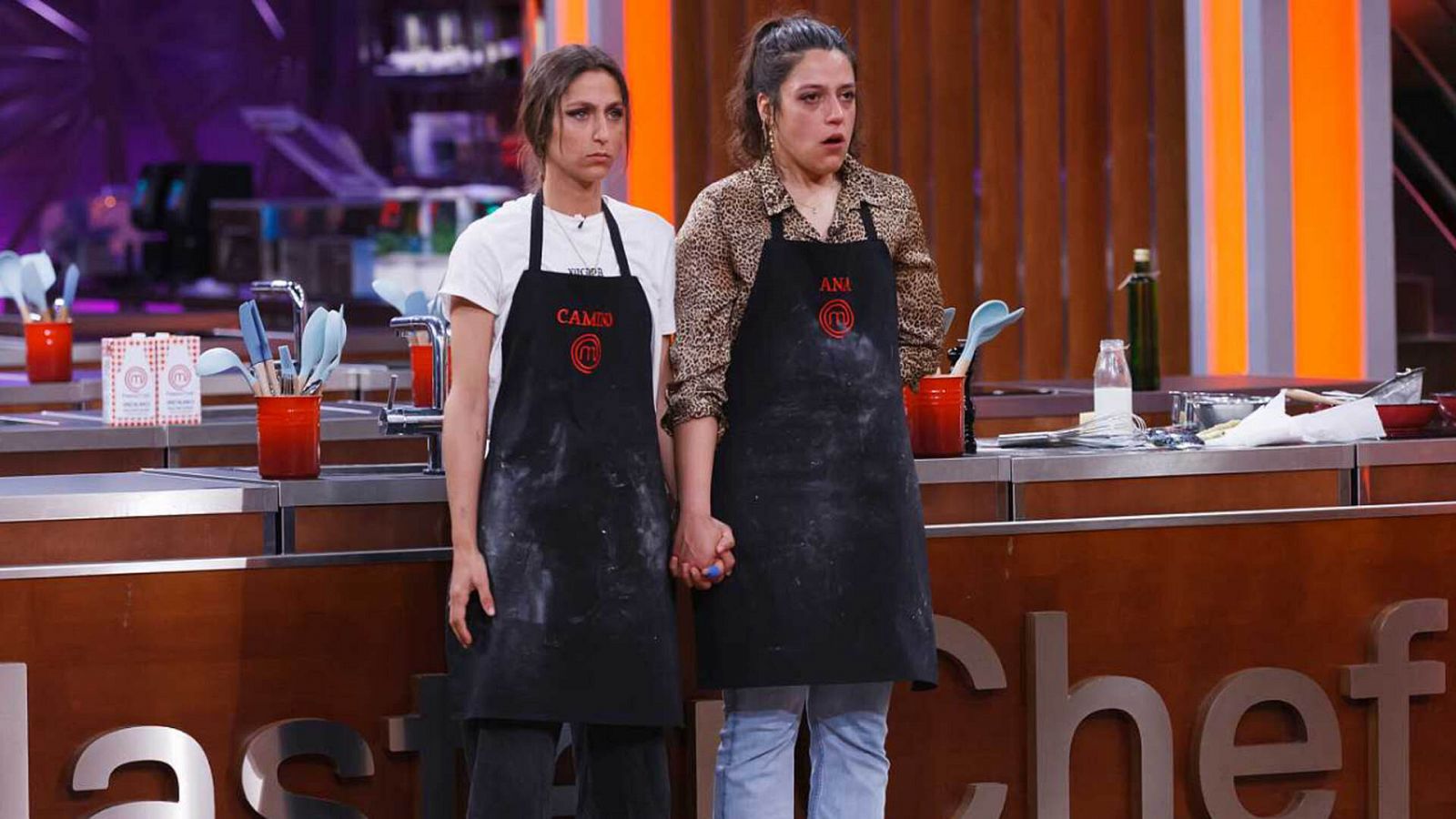 Camino abandona el programa