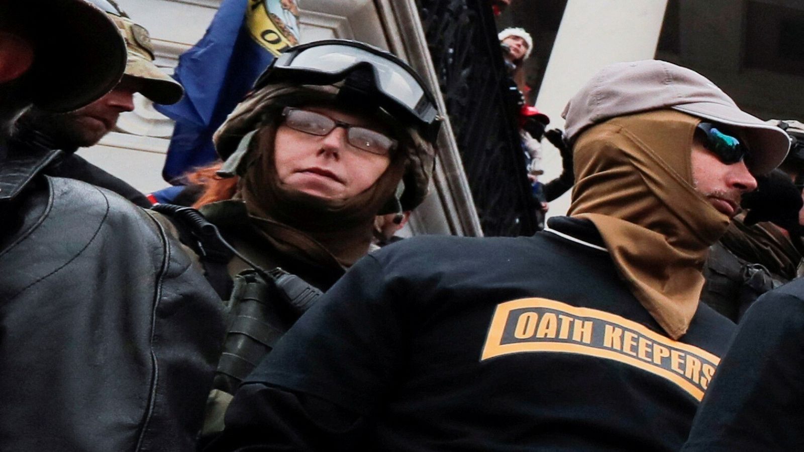 Miembros de la milicia Oath Keepers, entre ellos Jessica Marie Watkins